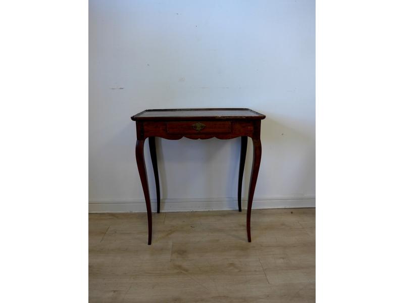 PETITE TABLE A PLATEAU CABARET en bois fruitier...