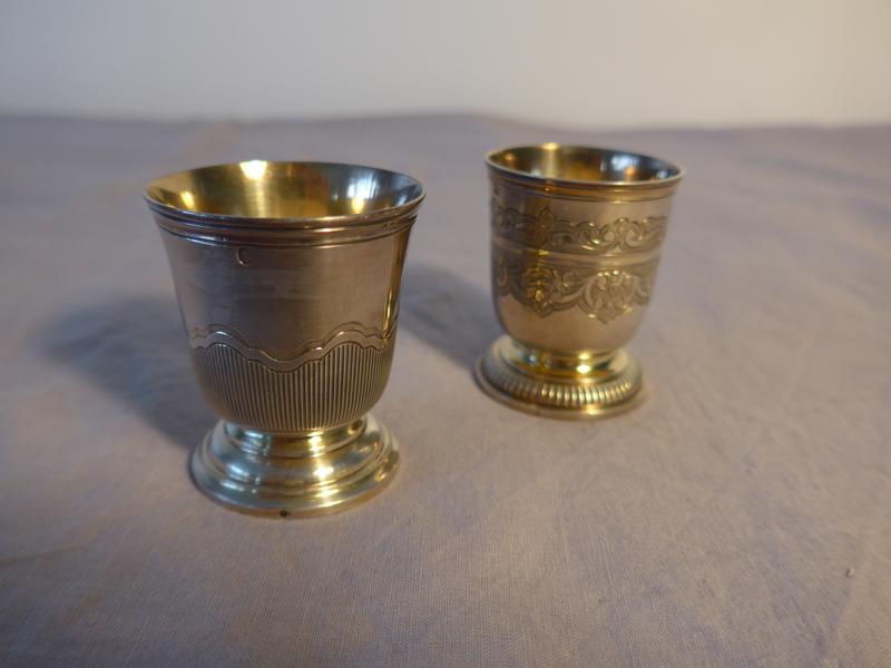 DEUX COQUETIERS en argent, intérieur doré,...
