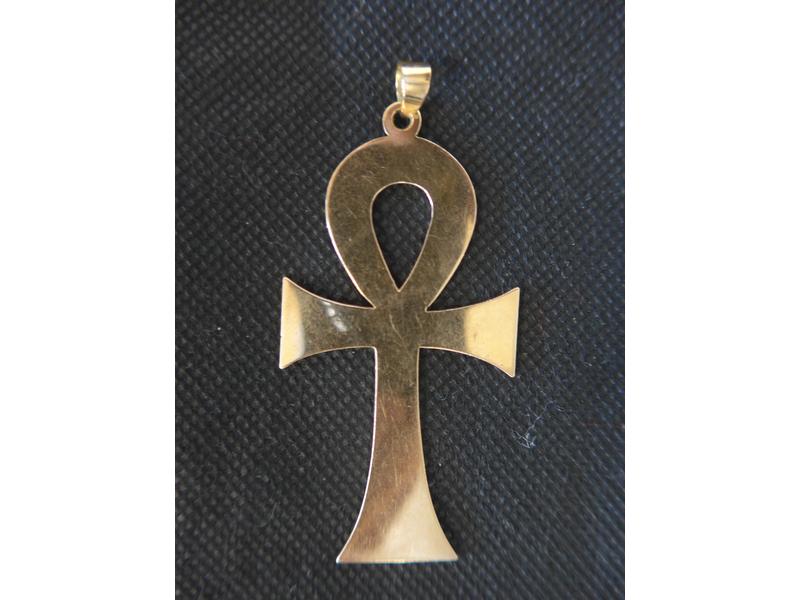TROIS PENDENTIFS en or (585), comprenant...