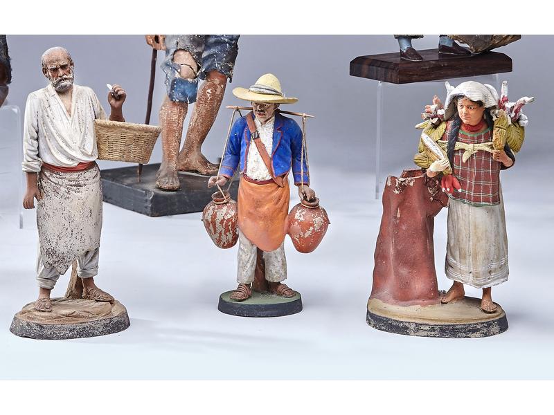 TROIS SANTONS en terre cuite polychrome