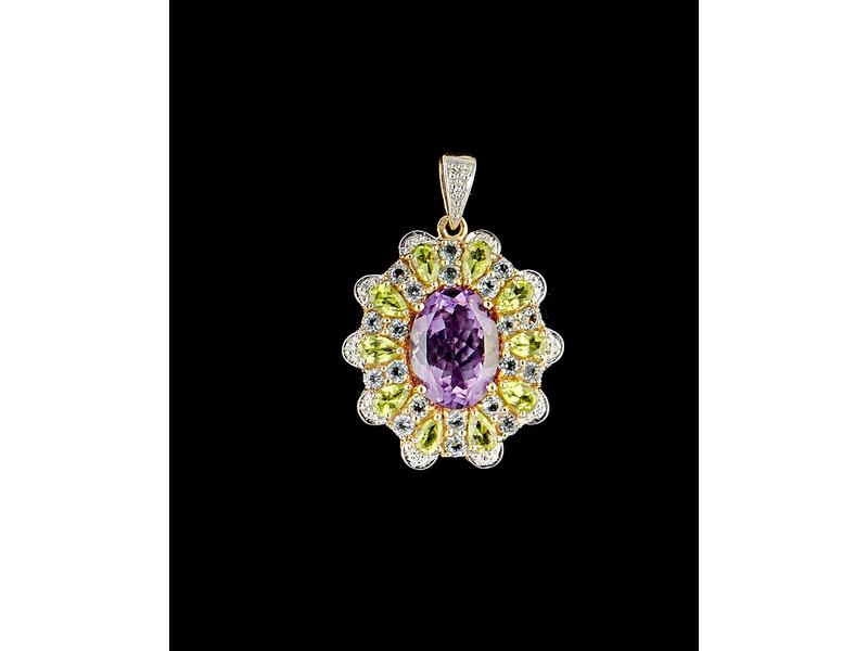PENDENTIF en alliage d'or 14K (585) orné...