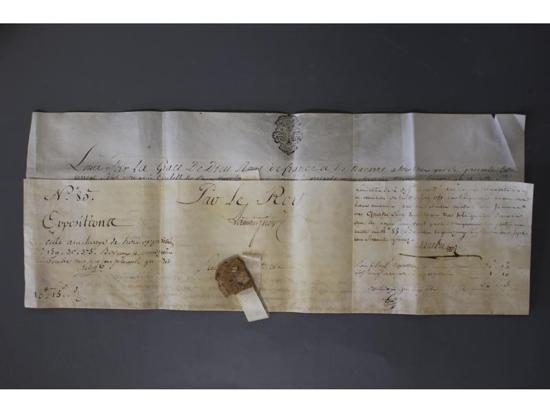 LETTRE du XVIIe siècle relative à la vente...