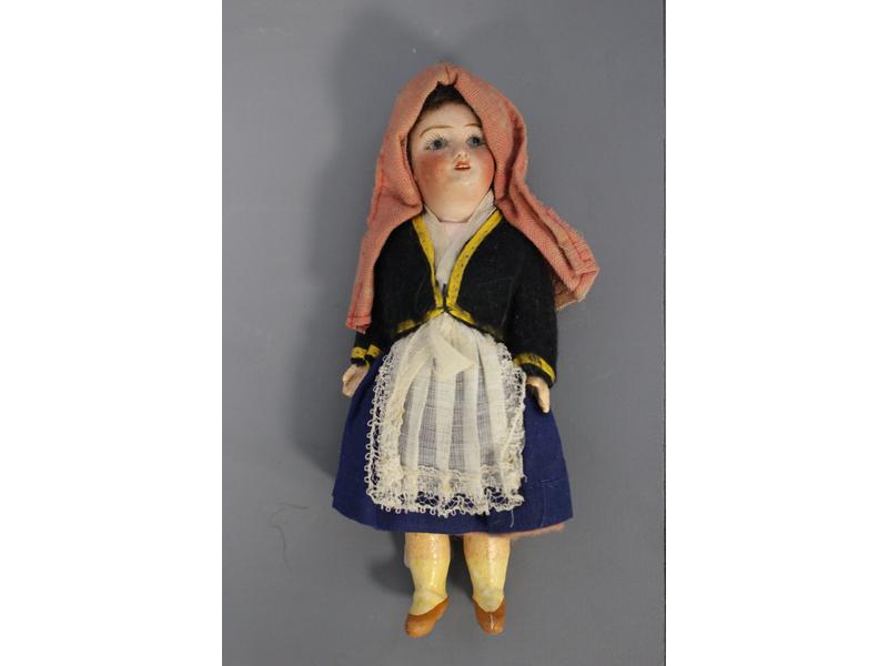 PETITE POUPÉE type mignonnette à tête porcelaine...