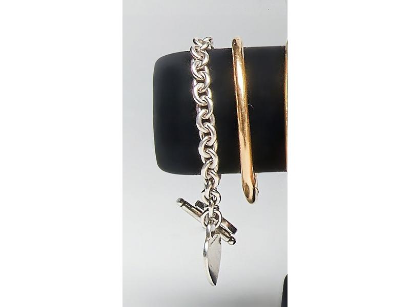 TIFFANY & Co