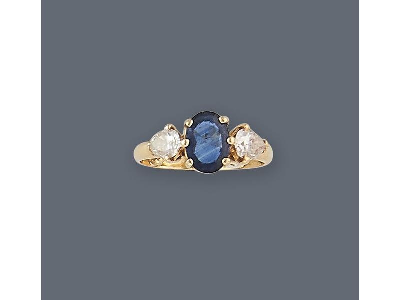 BAGUE en or jaune (750 millièmes) sertie...