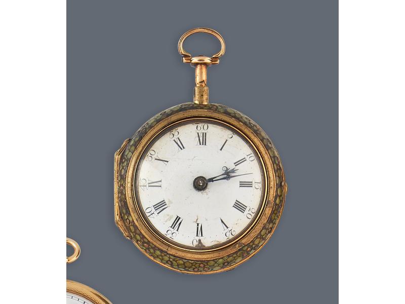 MONTRE OIGNON dans une caisse en métal doré...