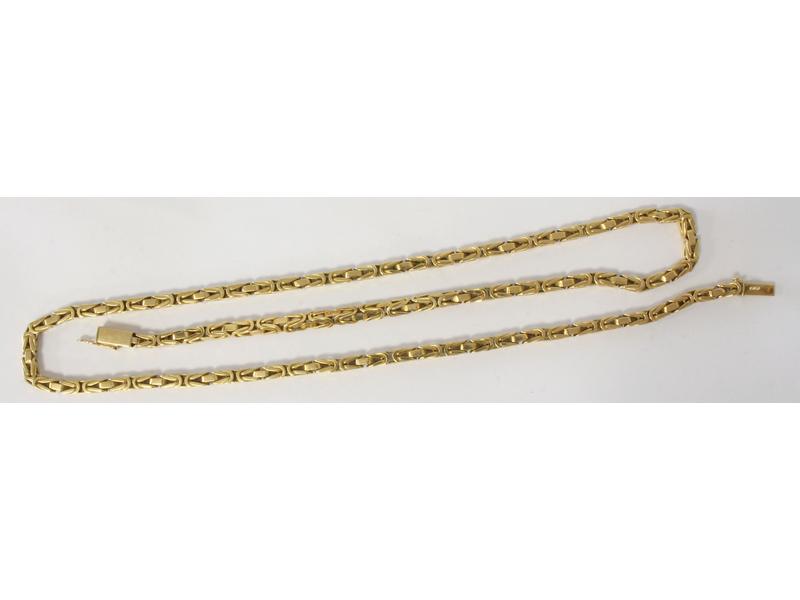 GRAND COLLIER ou SAUTOIR en or jaune (750)...