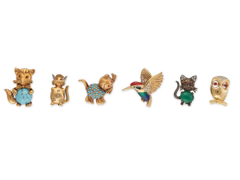SIX BROCHES animalières comprenant un chat...