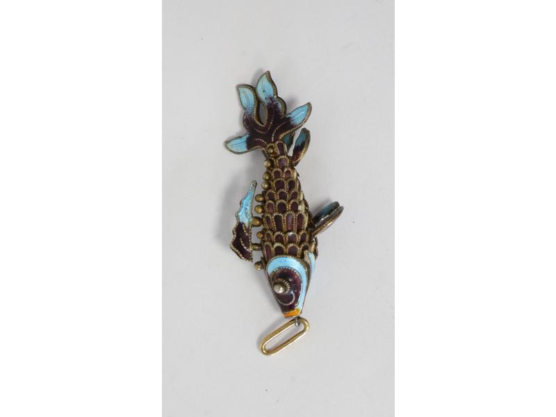 PENDENTIF probablement en argent émaillé...