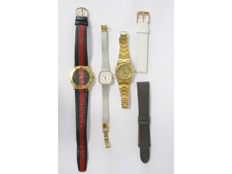 TROIS MONTRES bracelets de dame: