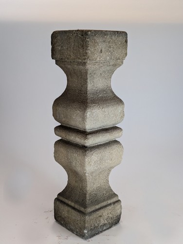 CONSOLE balustre double en pierre sculpt...