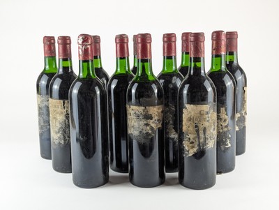 12 Blles CH. HAUT MARBUZET, Saint-Estèphe,...