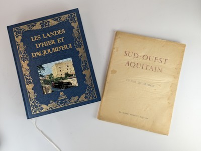 DEUX OUVRAGES :