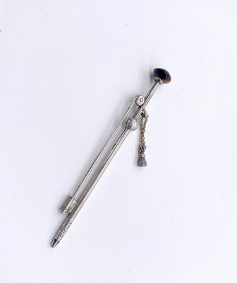 BROCHE MAKILA en argent et œil de tigre....