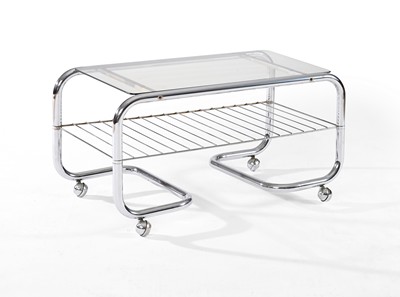 TABLE BASSE sur roulettes en acier tubulaire...