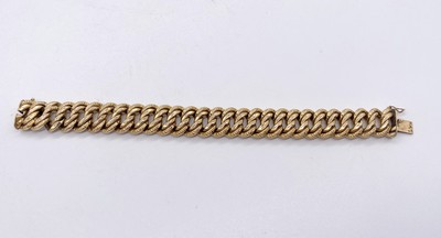 BRACELET en or (750) à maille américaine...