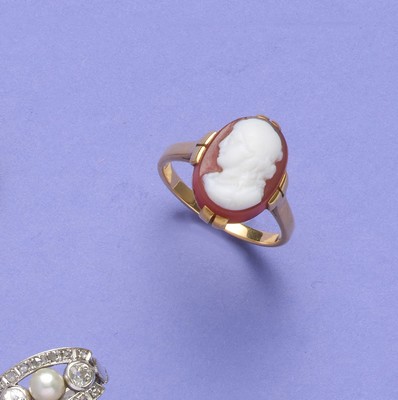 BAGUE CAMÉE en or (750).