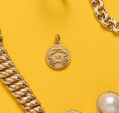 PENDENTIF ZODIAQUE CANCER en or (750).