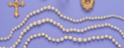 COLLIER de perles de culture en chute. Fermoir...