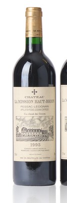 1 Blle CH. LA MISSION HAUT-BRION, Graves,...