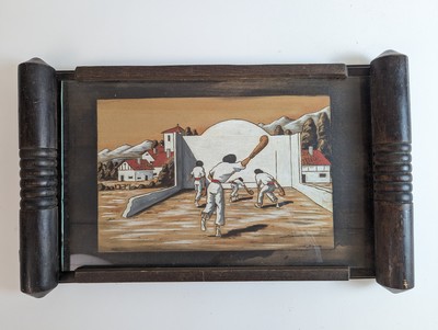 PLATEAU rectangulaire, en bois, à anses cylindriques...