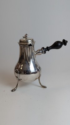 VERSEUSE de forme balustre en argent (950)...