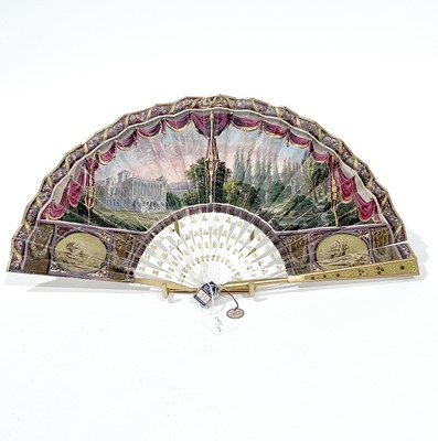 ÉVENTAIL de type plié en bronze et nacre...