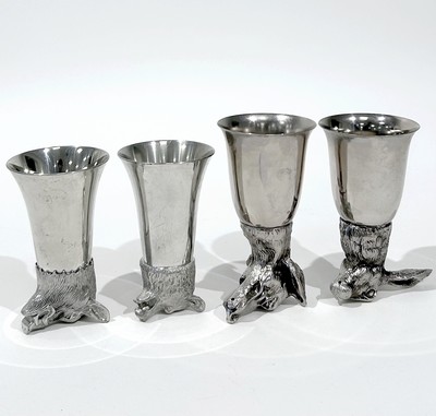 QUATRE GOBELET dit GOBELETS DE CHASSE en...