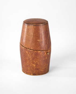 NÉCESSAIRE A PIQUE-NIQUE dans son étui en...