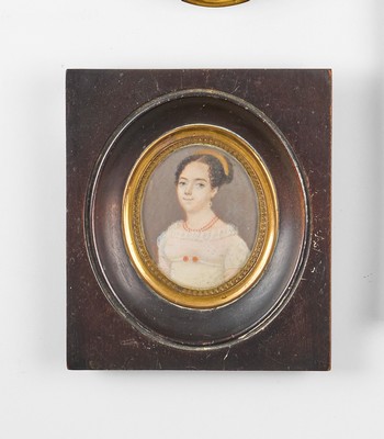 MINIATURE ovale représentant un portrait...