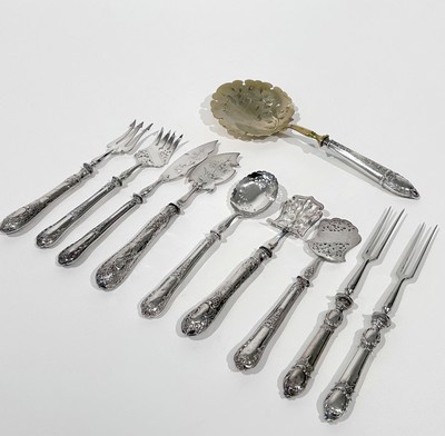 ENSEMBLE DE PIECES DE SERVICE A HORS D'OEUVRE,...