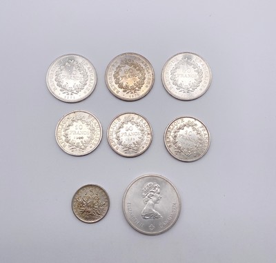 LOT DE MONNAIES en argent comprenant :