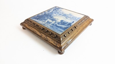 DESSOUS-DE-PLAT à musique de forme carrée...