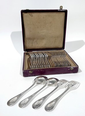 DOUZE GRANDS COUVERTS en argent (950), modèle...