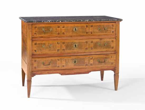 COMMODE rectangulaire en bois clair (pin...