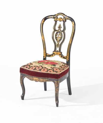 CHAISE chauffeuse à dossier plat à bandeaux...