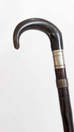 CANNE-FUSIL en bois teinté à système une...