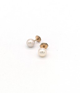 PAIRE DE CLOUS D'OREILLES en or (750) avec...