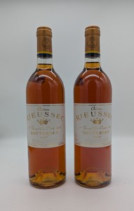 2 Blles CH. RIEUSSEC, Sauternes, 1er GCC,...